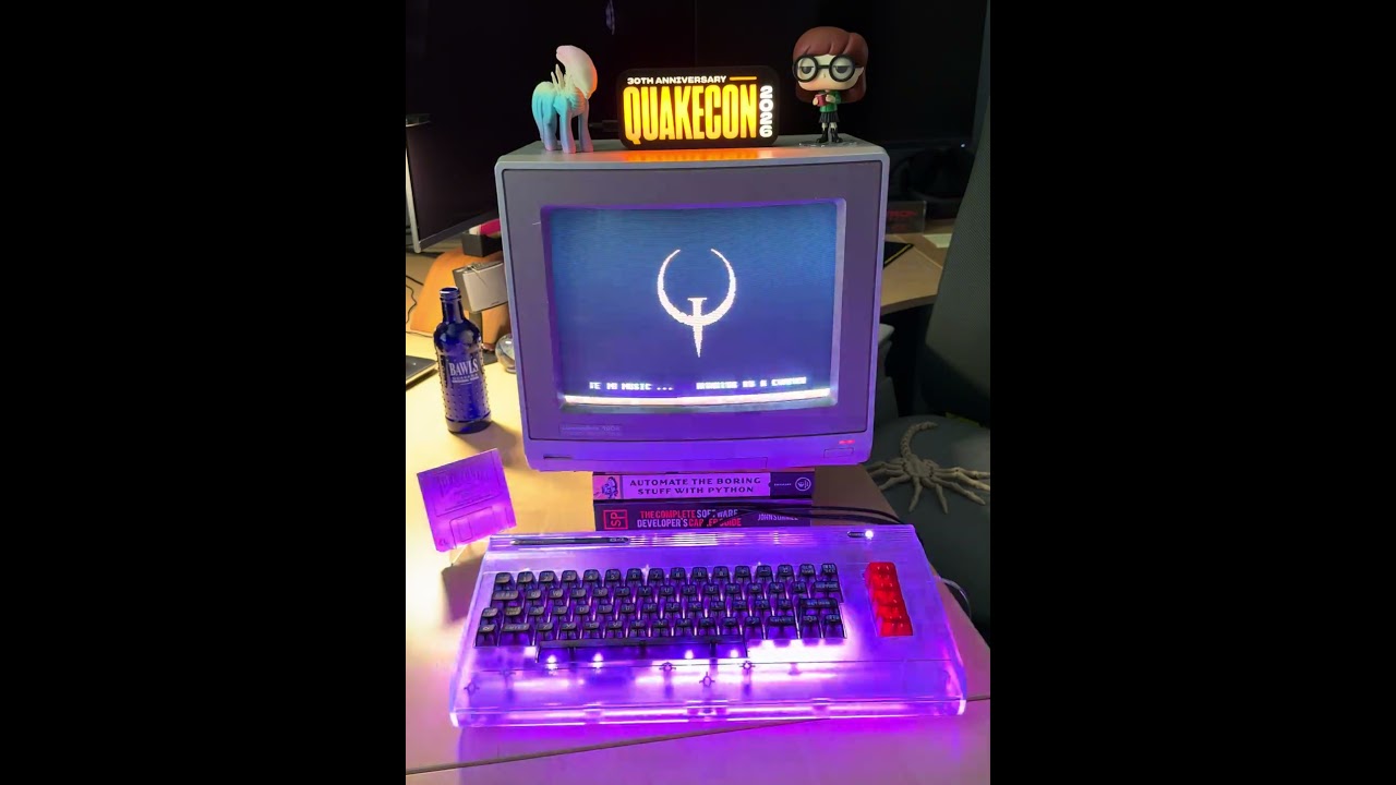 I brought my Commodore 64 to QuakeCon and it was the star of the show #commodore64 #retro #lanparty